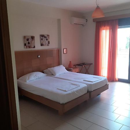 Telethrio Appartement Loutra Edipsou  Kamer foto
